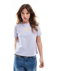 Calvin Klein - T-Shirt Color Lavanda Con Scritta Del Logo Al Centro - Lyst