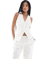 Stradivarius - Open Back Tie Detail Waistcoat - Lyst