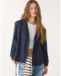 Stradivarius - Trench Taglio Corto Con Cintura - Lyst