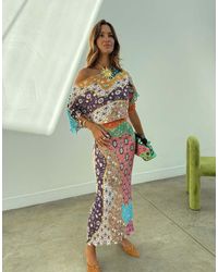 Never Fully Dressed - Vestido Largo Plisado Con Estampado Pastel Y Hombro Caído Tilly De - Lyst