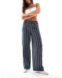 New Look - Pantalon large à rayures - bleu - Lyst