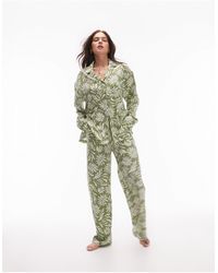 TOPSHOP - Ensemble pyjama effet color block avec pantalon et chemise à imprimé fleuri - vert - Lyst