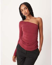 Motel - Lasya Off Shoulder Long Sleeve Top - Lyst