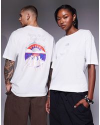 The North Face - Uniseks T-Shirt Met Never Stop-Print Op De Achterkant - Lyst