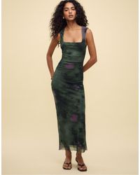 Stradivarius - Lange Jurk Van Tule Met Print - Lyst