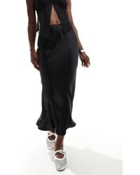 New Look - – fließender midirock aus satin - Lyst