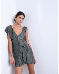 TOPSHOP - Raw Seamed Ruffle Mini Dress - Lyst