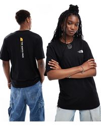 The North Face - Nse - t-shirt oversize nera con stampa del logo verticale sul retro - Lyst