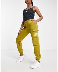 Fleece Cargo Sweatpants for Women - Up 