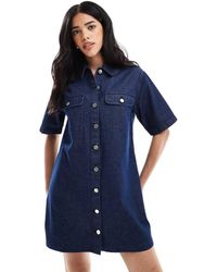 Miss Selfridge - Vestido Vaquero Camisero Extragrande De Manga Corta Con Lavado Azul Añil De -Morado - Lyst