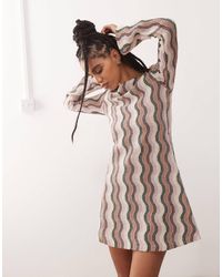 Reclaimed (vintage) - – gestreiftes minikleid aus häkelstoff mit ausgestellten ärmeln und festival-look - Lyst