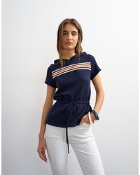 TOPSHOP - Top rayé style sport à capuche et manches courtes en maille avec taille cintrée - bleu marine - Lyst