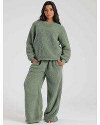 Loungeable - – teddyfell-set aus pullover und hose mit weitem bein - Lyst