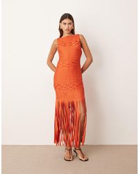 ARRANGE - Robe mi-longue avec ourlet à franges et finition en croisillon tissée à la main - orange - Lyst