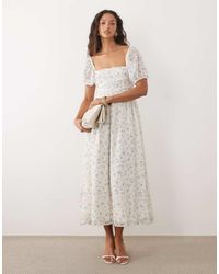 New Look - Ditsy Floral Textured Tie Back Milkmaid Dress - Lyst