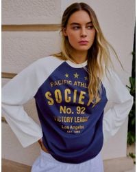 Bershka - Long-Sleeve Contrast Print Raglan T-Shirt - Lyst