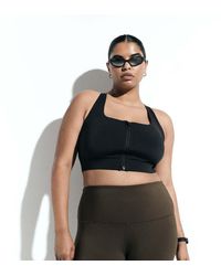 4505 - Curve Icon Active High Support Sports Bra With Removable Padding And Adjustable Straps - Lyst
