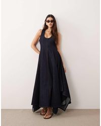 ARRANGE - Drop Neck Denim Pleated Hanky Hem Maxi Dress - Lyst