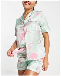 Womens Clothing Nightwear and sleepwear Pyjamas Liquorish Satin Blossom Cami Pajama Set in Green 