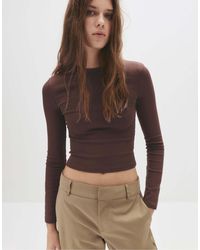 Pull&Bear - – langärmliges, figurbetontes t-shirt - Lyst