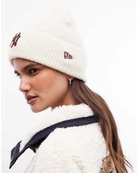 KTZ - Ny Yankees Logo Womens Cuff Knit Beanie - Lyst
