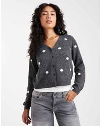 Vero Moda - Cárdigan Corto Gris Oscuro Jaspeado Con Estampado De Lunares De Tejido Suave De - Lyst