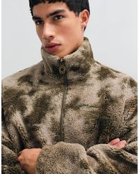 Prohibited - Sherpa fleece à demi-zip motifé coupe oversize en kaki sourd - Lyst
