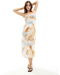 Vila - – maxikleid mit schmalen trägern, wasserfallausschnitt und abstraktem print - Lyst