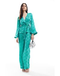 Y.A.S - Pantalones Verde Cerceta De Pernera Ancha Con Patrón Floral De Jacquard De Satén De (Parte De Un Conjunto)-Azul - Lyst