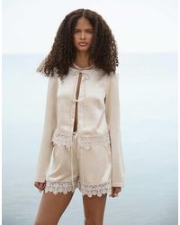 4th & Reckless - Satin Tie Front Crochet Trim Beach Top Co-ord - Lyst