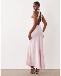 Vila - – rückenfreies neckholder-maxikleid aus satin - Lyst