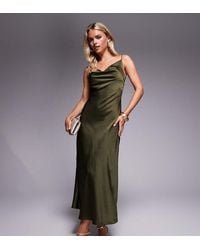 New Look - Vestido Midi Caqui Con Cuello Desbocado De Satén De -Verde - Lyst