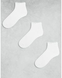 Monki - 3 Pack Ankle Socks With Frill Edge - Lyst