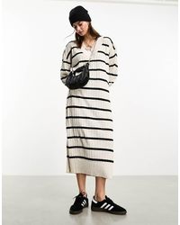 ONLY - Gebreide Gestreepte Midaxi Jurk Met V-Hals - Lyst