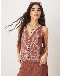 ASOS - Linen Blend Scallop Edge Embroidered Waistcoat Co-Ord - Lyst