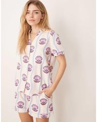 Chelsea Peers - – baumwoll-set mit muschelprint bestehend aus kurzärmligem hemd mit reverskragen und shorts - Lyst