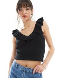 Vero Moda - Knitted Ruffle Neck Detail Cami Top - Lyst