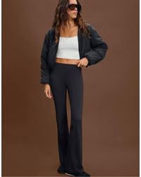 Stradivarius - Puffer Jacket With Puff Sleeves - Lyst