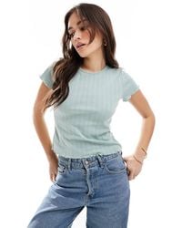 ONLY - – knapp geschnittenes t-shirt aus pointelle - Lyst