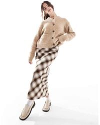 Stradivarius - Gonna Midi Con Stampa A Quadri - Lyst