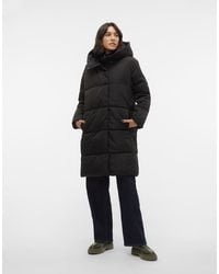 Vero Moda - Stella Gewatteerde Jas Met Verlaagde Schouders - Lyst