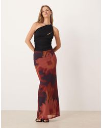 ASOS - Jupe longue droite d'ensemble taille basse à fleurs - figue - Lyst