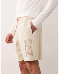 EA7 - Armani - - short en molleton à logo - beige - Lyst