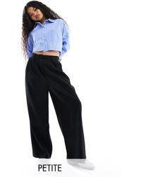 Only Petite - Pleat Front Tailored Trousers - Lyst