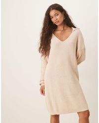 Glamorous - Robe pull mi-longue à col v - beige chiné - Lyst