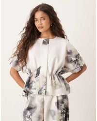 ASOS - Top Con Cintura Entallada Y Estampado Integral De Tejido Efecto Neopreno De (Parte De Un Conjunto) - Lyst