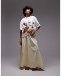 TOPSHOP - Jupe mi-longue en popeline à taille élastiquée avec jupe évasée - babeurre - Lyst