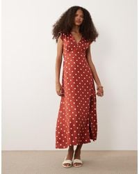 Nobody's Child - Norma V-neck Flutter Cap Sleeve Midi Dress - Lyst