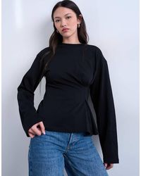 TOPSHOP - Camiseta Negra Estructurada De Manga Larga Con Cintura Ceñida De - Lyst