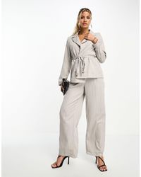 Vero Moda - Pinstripe Relaxed Belted Blazer Co-ord - Lyst